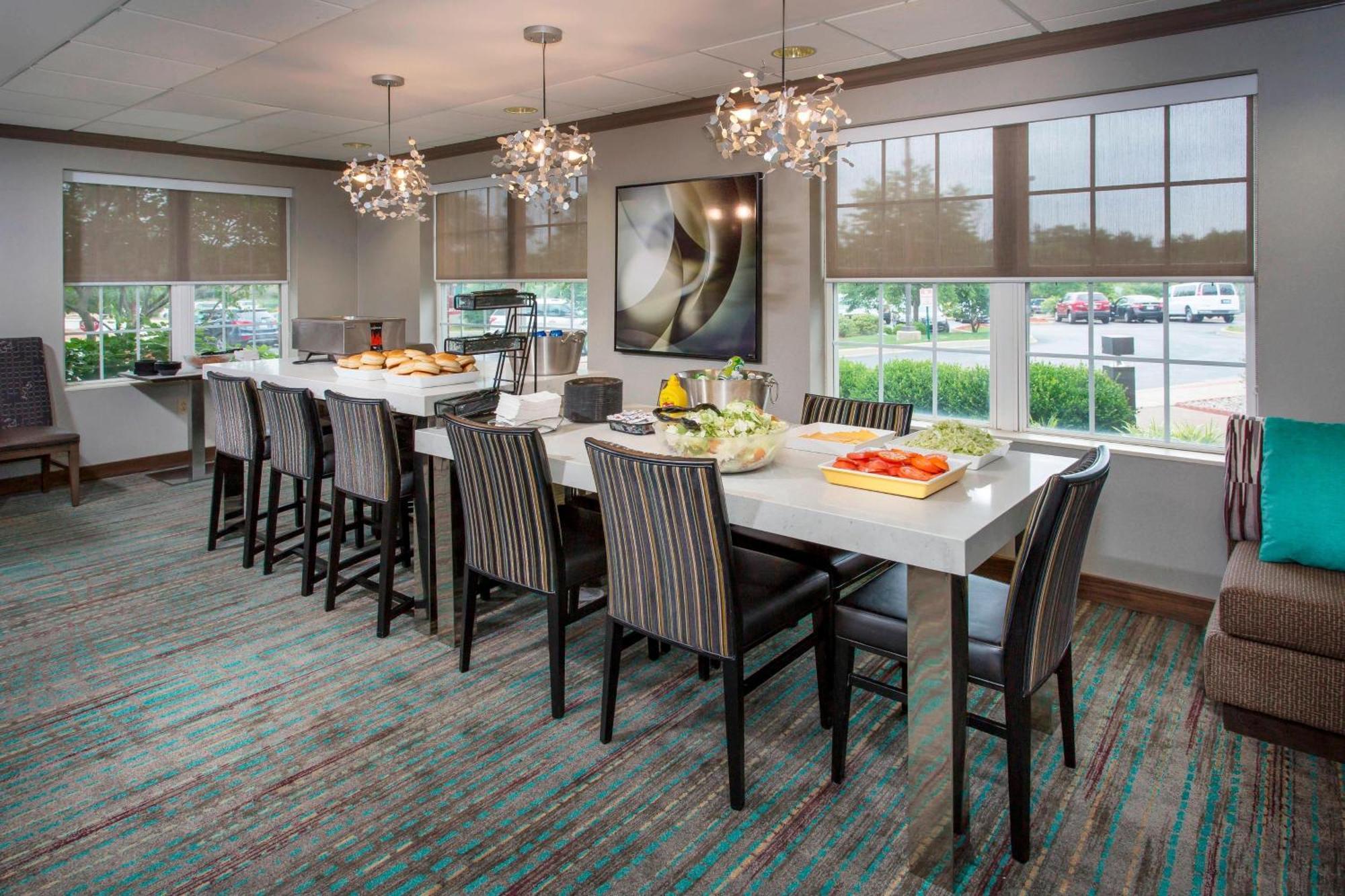 Residence Inn Louisville Northeast Luaran gambar