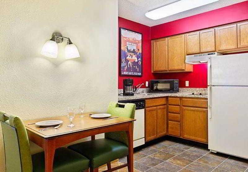 Residence Inn Louisville Northeast Bilik gambar